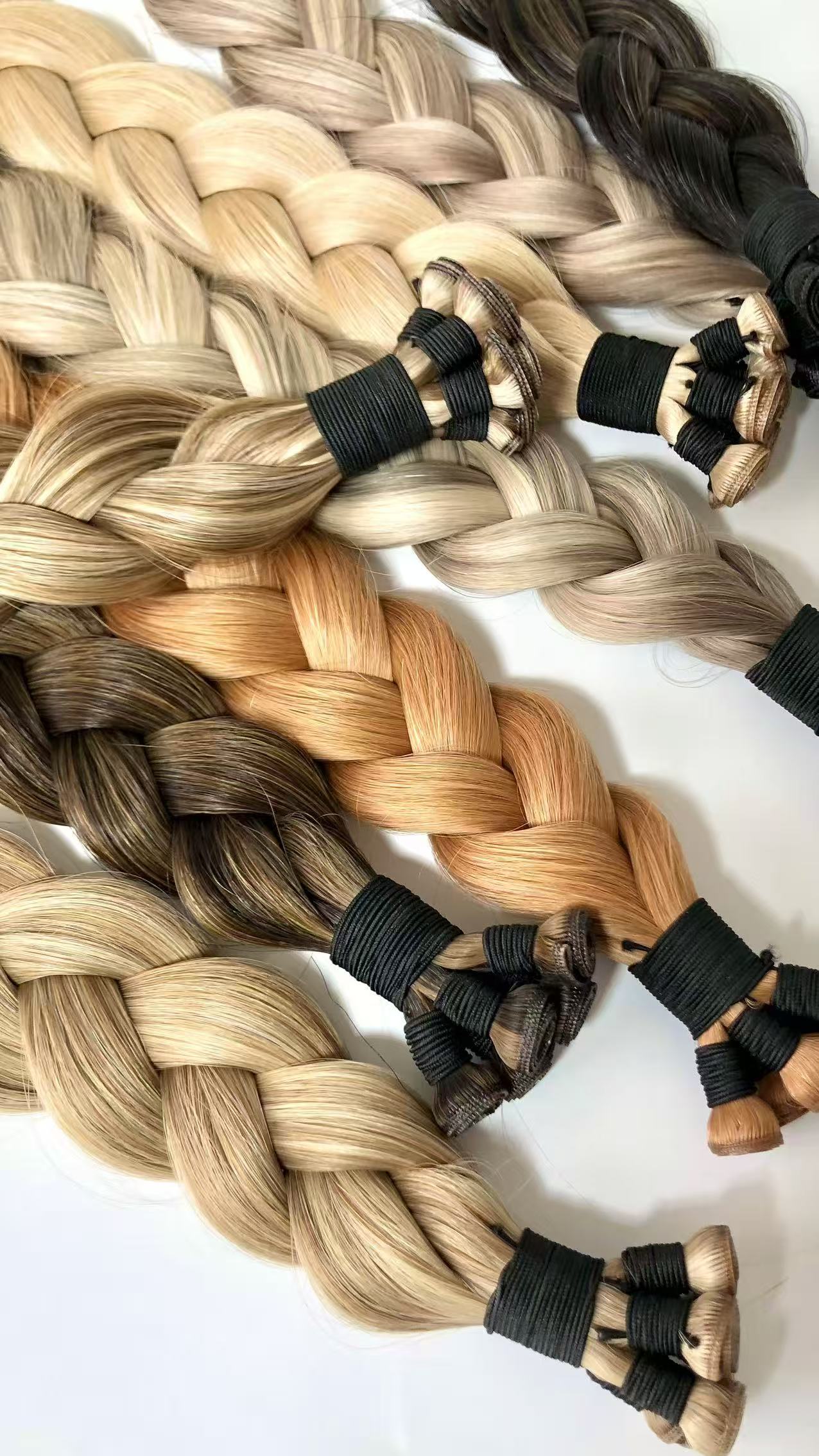 18inch Genius Wefts 100g Each Pack