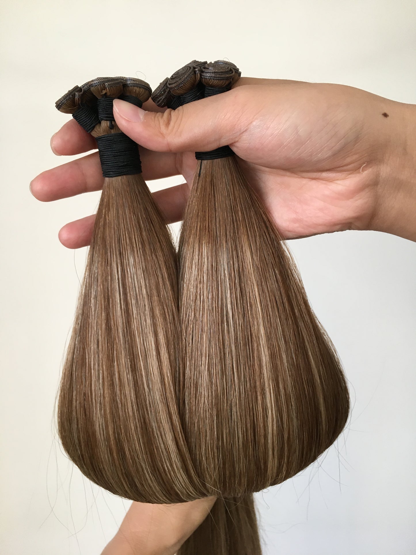 22inch 100g 5 wefts B6/22 Chestnut Blonde Golden Brown Honey Brown Genius Wefts In Stocks 100% Human Hair Double Drawn No Tangle No Shed Cuticle Intact