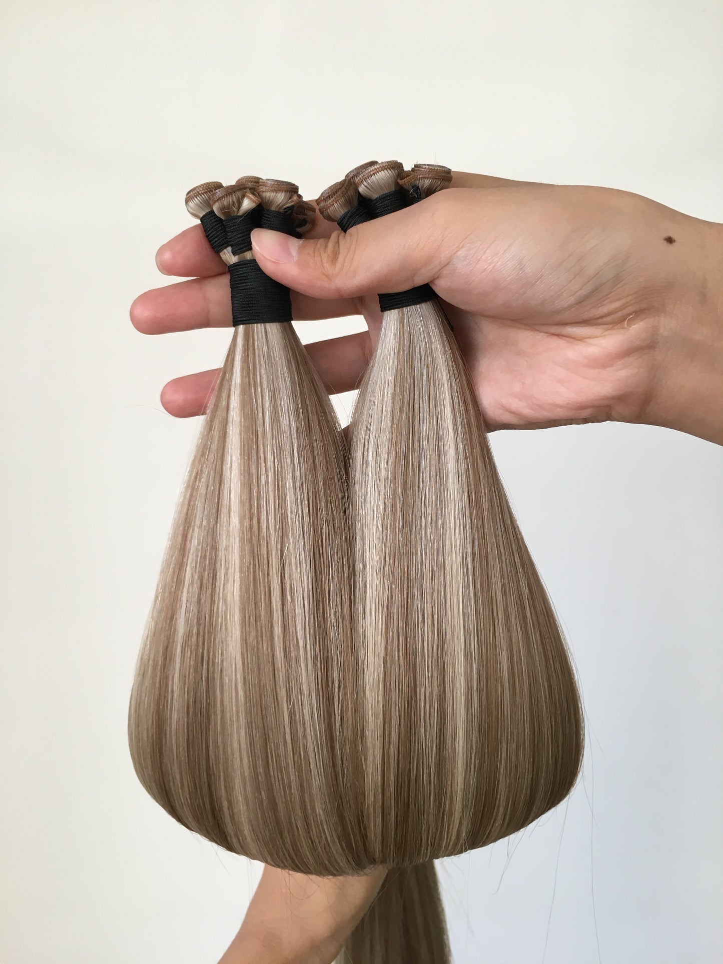 22inch 100g 5 wefts P9A/60 Genius Wefts In Stocks 100% Human Hair Double Drawn No Tangle No Shed Cuticle Intact