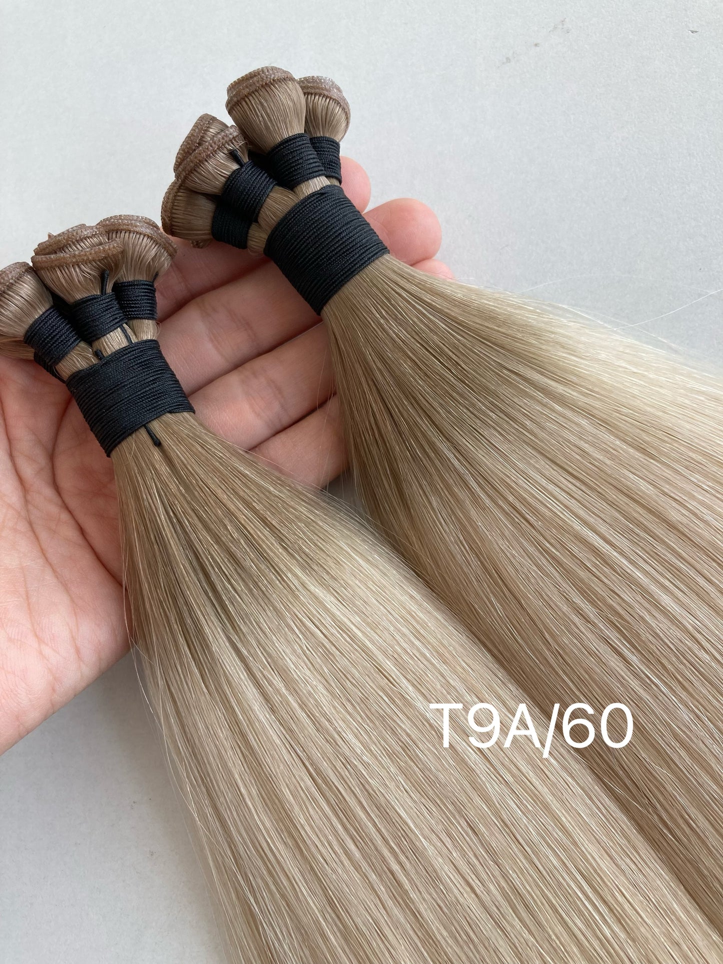 Ready to Ship 22inch 100g 5 wefts T9A/60 Dark Rooted Blonde Ends Genius Wefts In Stocks Russian Hair
