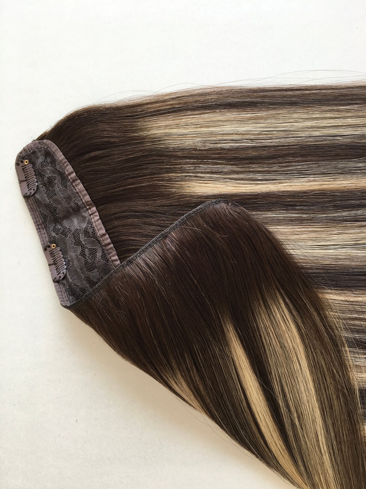V Shape Clip in hair -- 24inch 150g B2/22 V shape clip in Human Hair Easy to apply and remove on your own